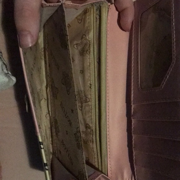 Wallet - Picture 4 of 4